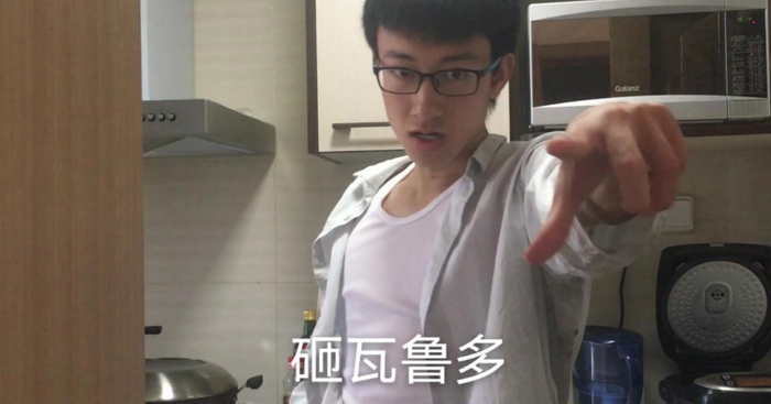 前后对比,你的朋友出现这三个症状时,他定看了JOJO的奇妙冒险